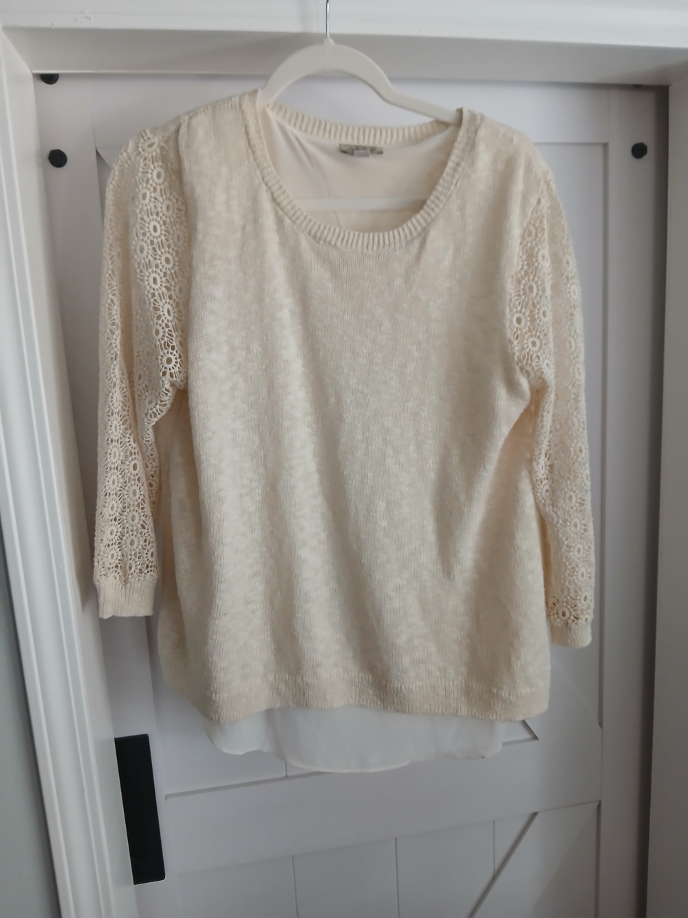 Lucky Brand Cream Crochet-Sleeve Scoop Neck Sweater fits a medium.